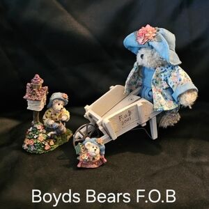 Boyds Bears F.O.B Collectible Set with Blue and Cream Accents